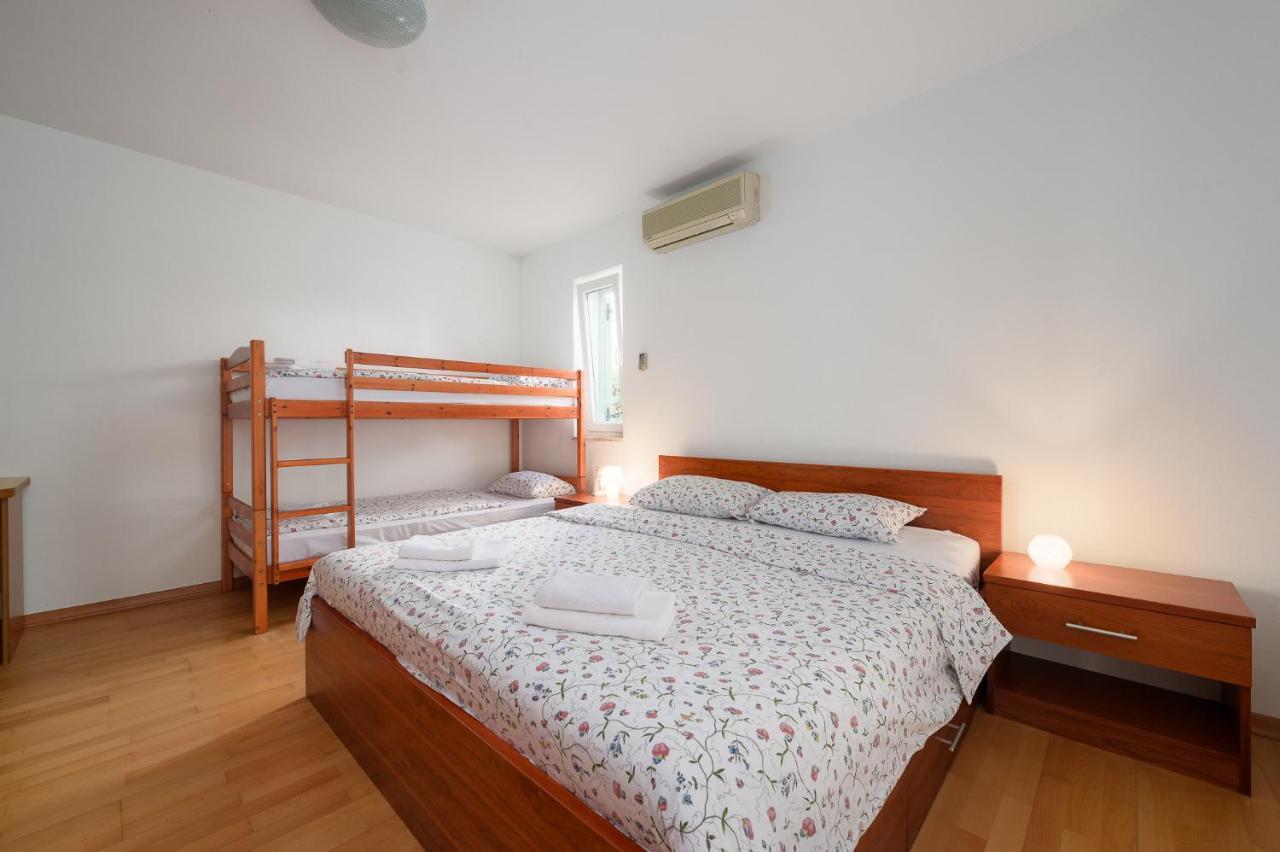 Apartman Inteuro Porec Esterno foto