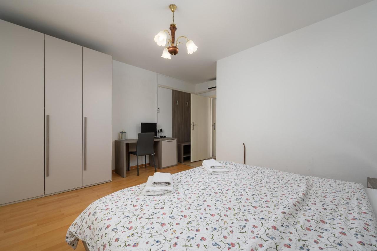 Apartman Inteuro Porec Esterno foto